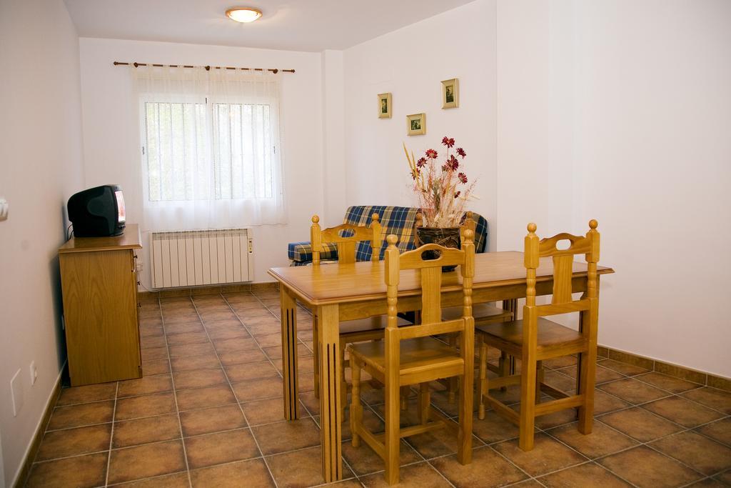 Madrigal Iruela Appartement La Iruela Buitenkant foto